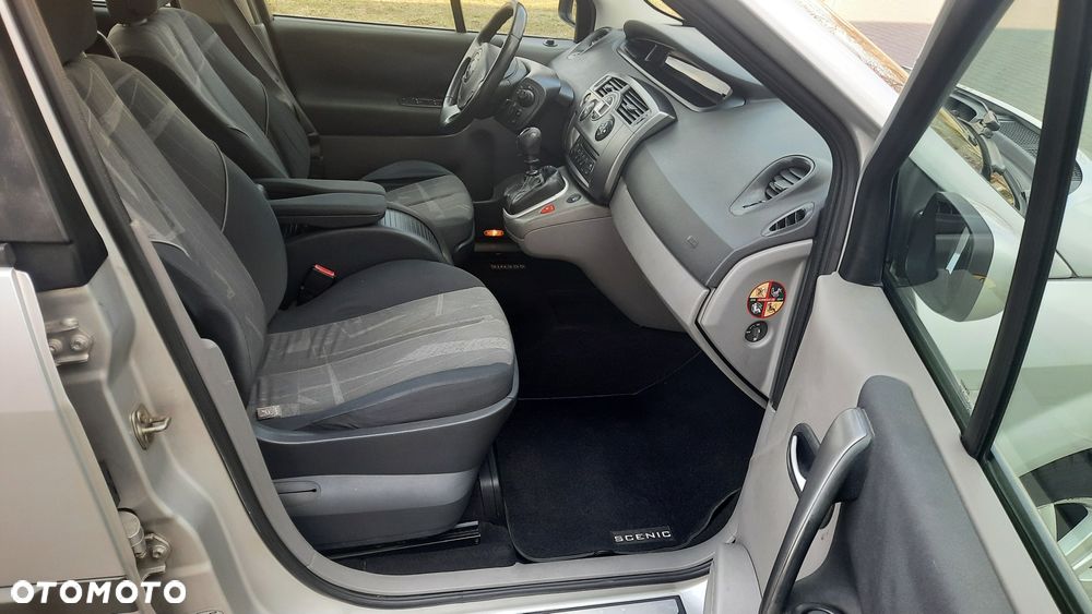 Renault Scenic - 7