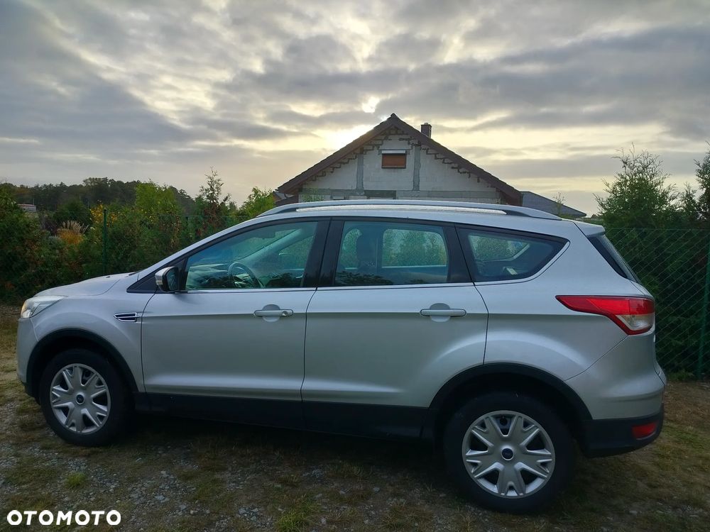 Ford Kuga 2.0 TDCi 4x4 Trend - 11