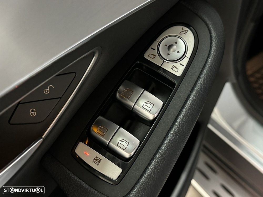 Mercedes-Benz GLC 300 de Coupé 4Matic - 30