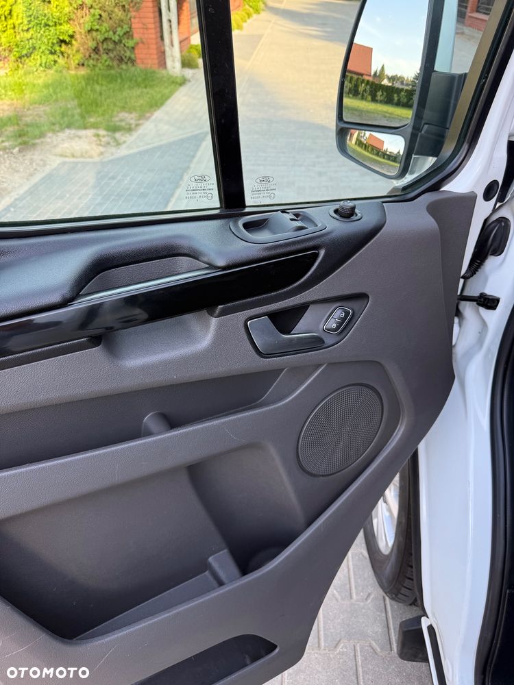 Ford Transit Custom - 22