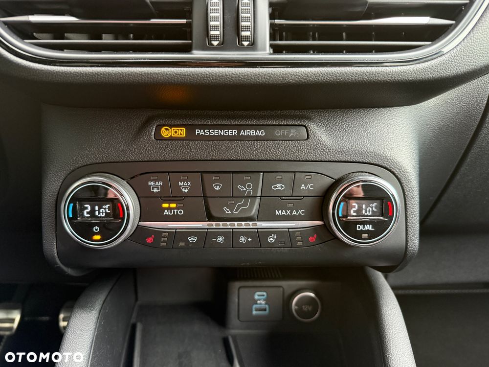 Ford Kuga 2.0 EcoBlue Hybrid ST-LINE X - 12