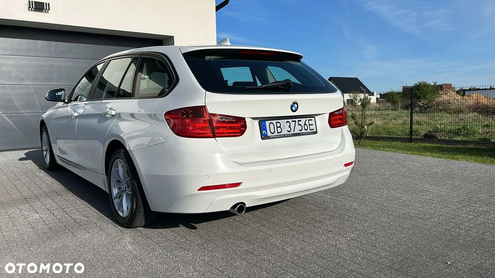 BMW Seria 3 316d EU6 - 4