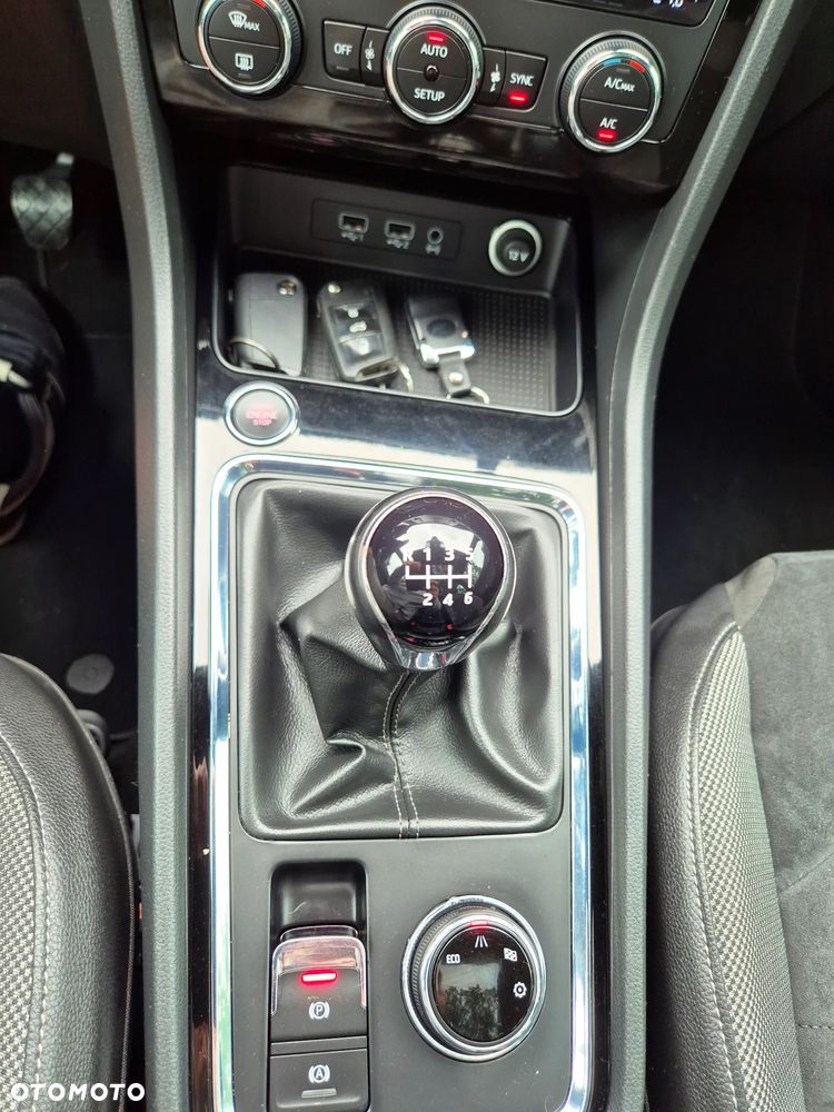 Seat Ateca 1.4 ECO TSI Xcellence S&S - 26