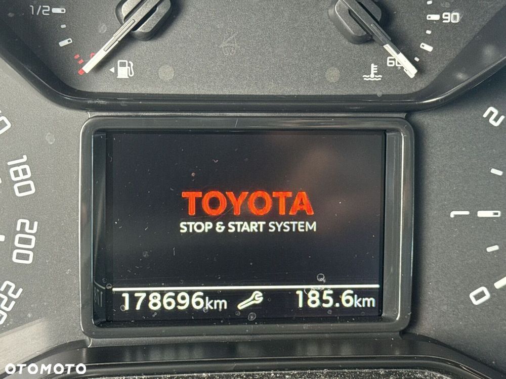 Toyota Proace City Verso 1.5 D-4D Business - 22