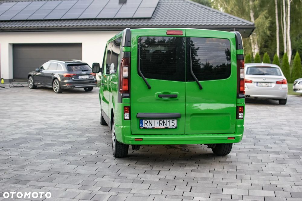 Renault Trafic - 16