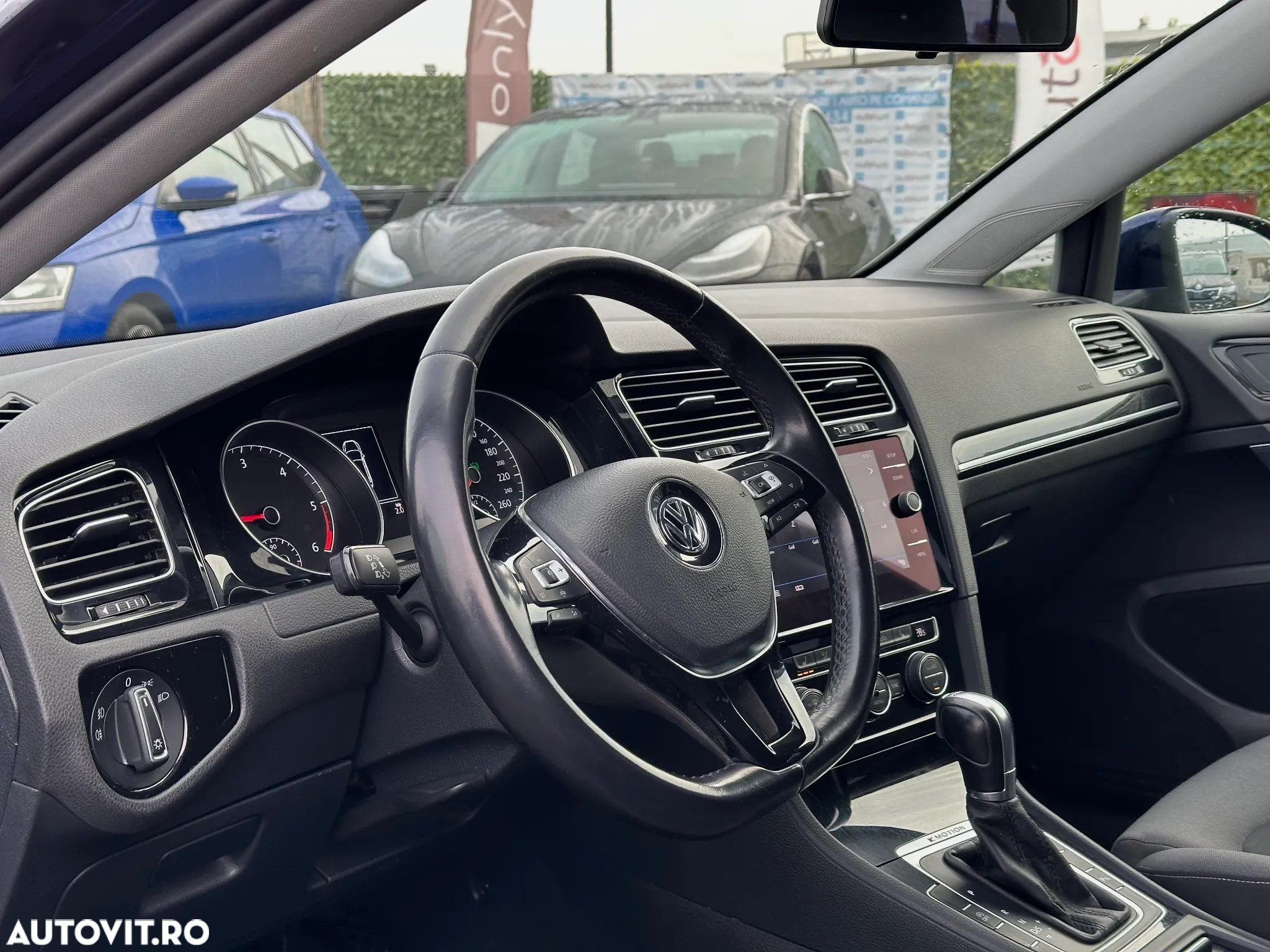 Volkswagen Golf 2.0 TDI DSG 4Motion Highline - 15