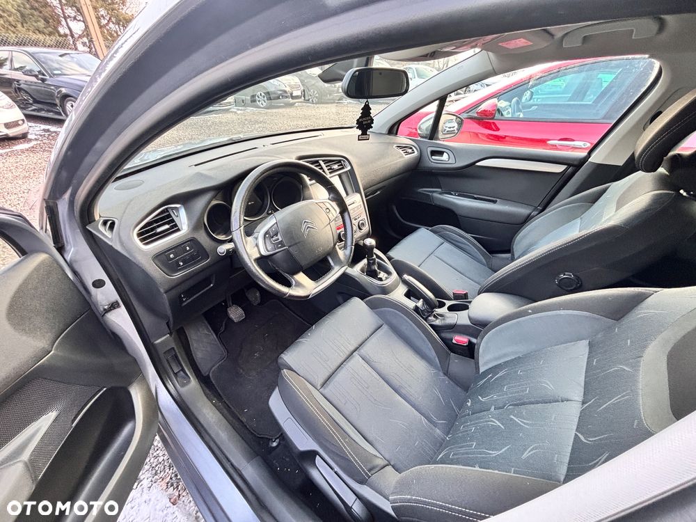 Citroën C4 BlueHDi 100 Selection - 12