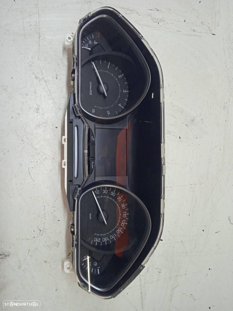 QUADRANTE PEUGEOT 208 - 1