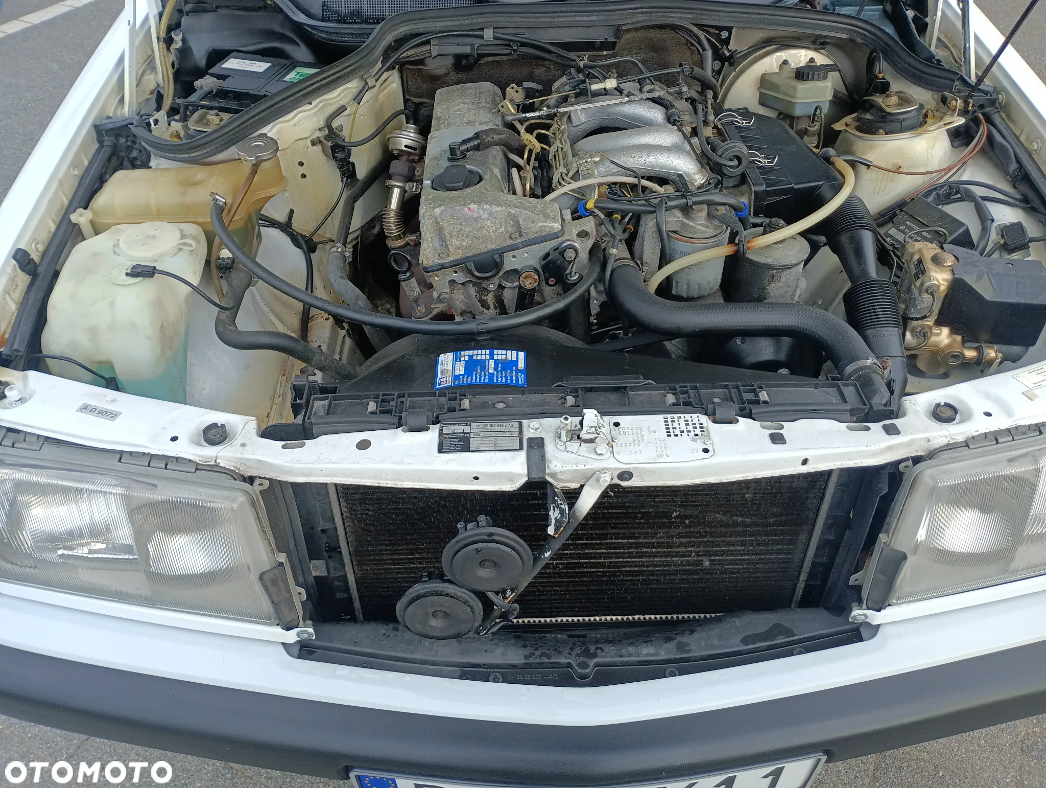 Mercedes-Benz W201 (190) - 16