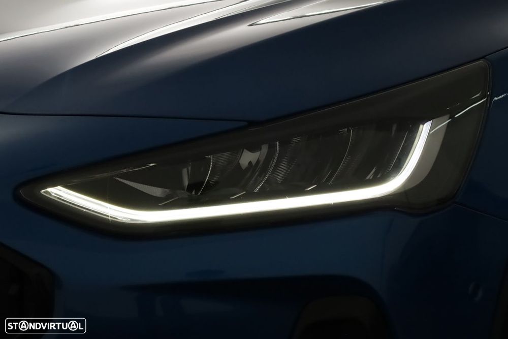 Ford Focus SW 1.0 EcoBoost MHEV Active X - 6