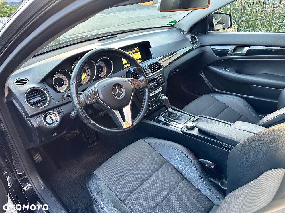 Mercedes-Benz Klasa C 180 BlueEFFICIENCY 7G-TRONIC - 6