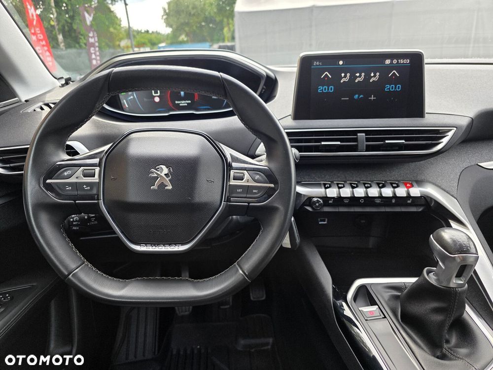 Peugeot 3008 - 13
