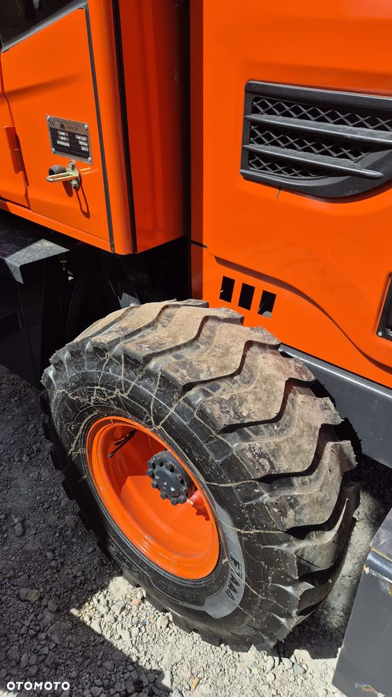 Caterpillar MACHPRO-L300 LOADER NOWA MINI ŁADOWARKA - 8
