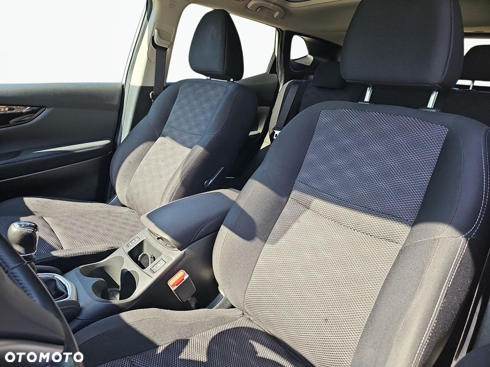 Nissan Qashqai - 14