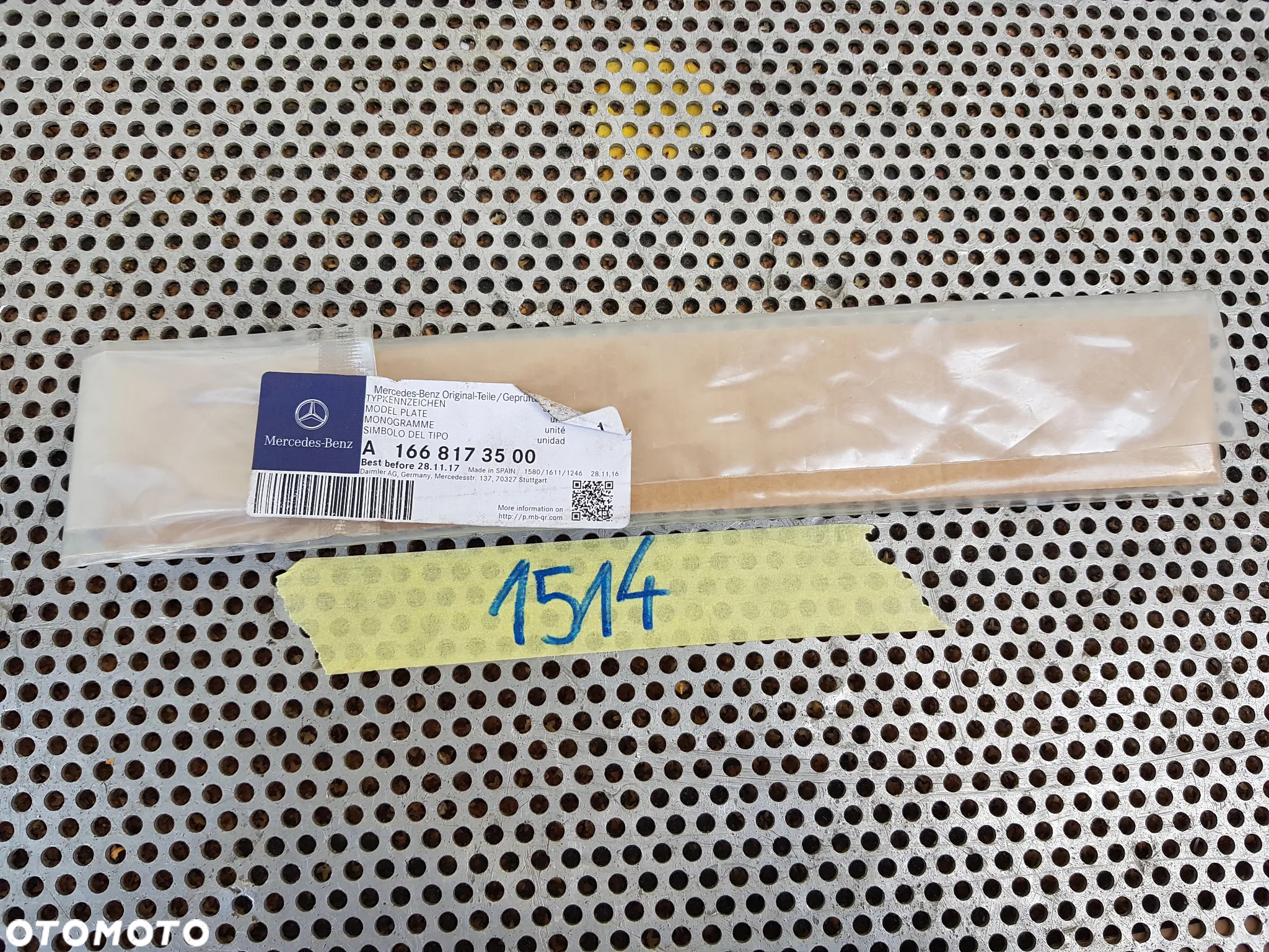 Mercedes W166 W292 Logo Znaczek Emblemat Oznaczenie GLE 250d - 2