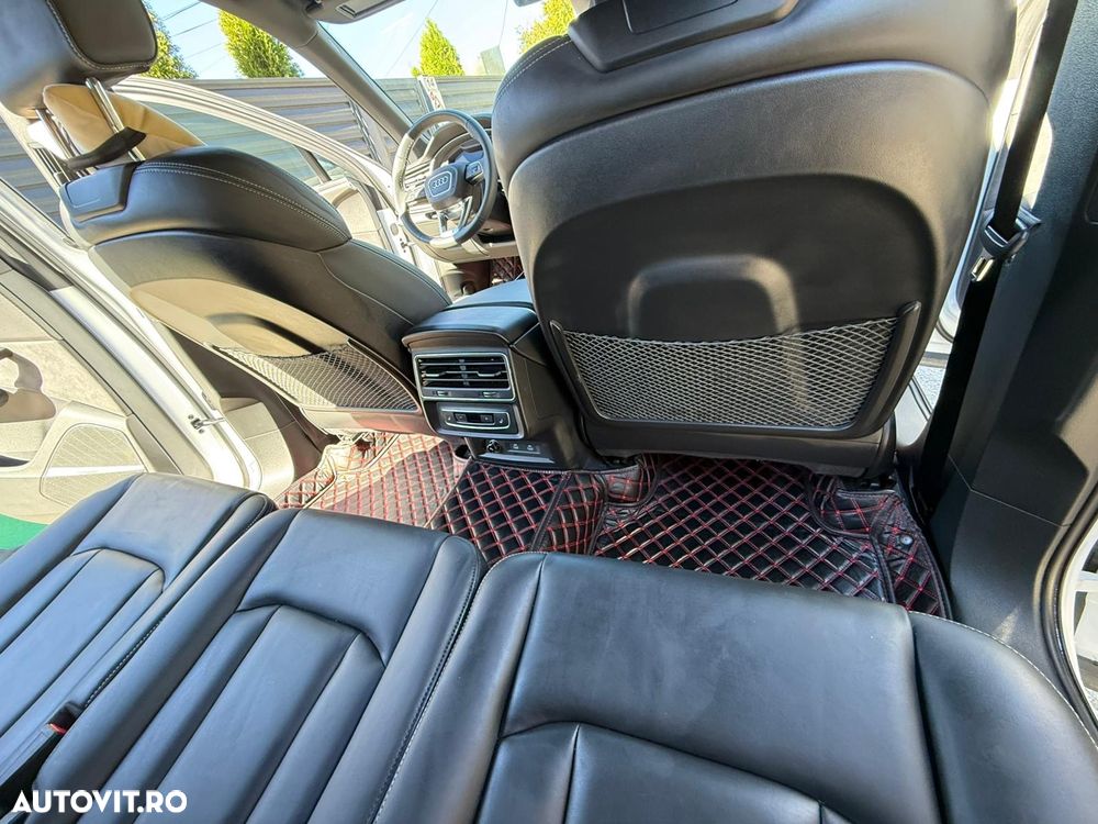 Audi Q7 55 TFSI e quattro Tiptronic PHEV S Line - 13