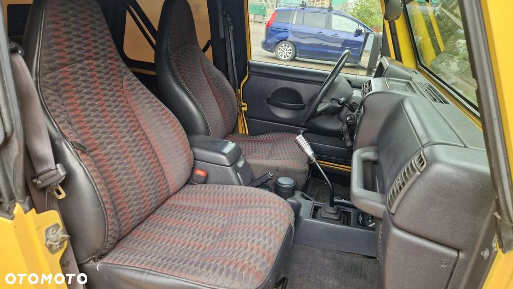 Jeep Wrangler 2.5 Sport - 7