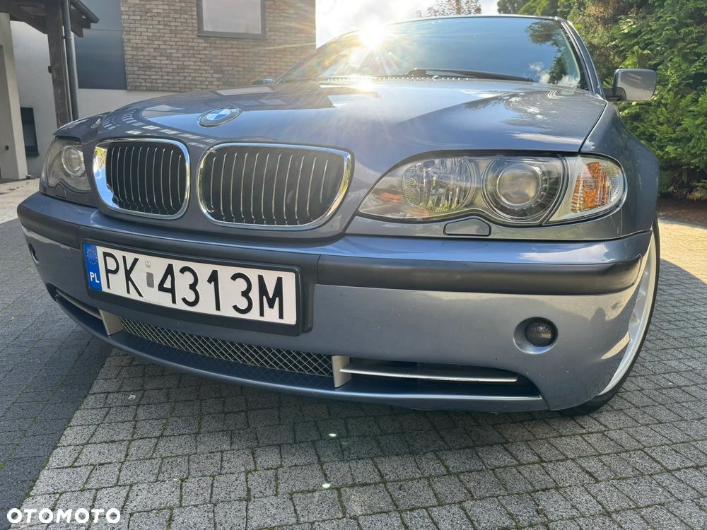 BMW Seria 3 330i - 34
