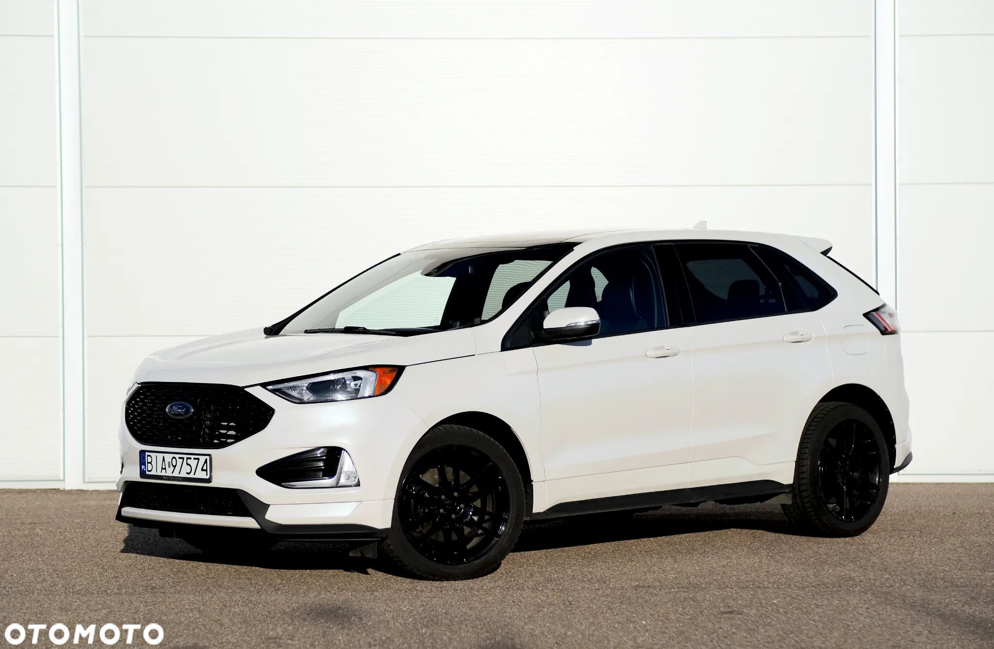 Ford Edge - 1
