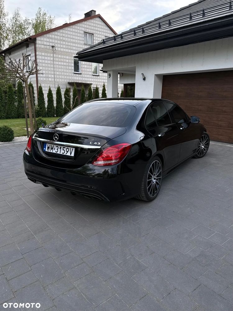 Mercedes-Benz Klasa C AMG 43 4Matic 9G-TRONIC - 4