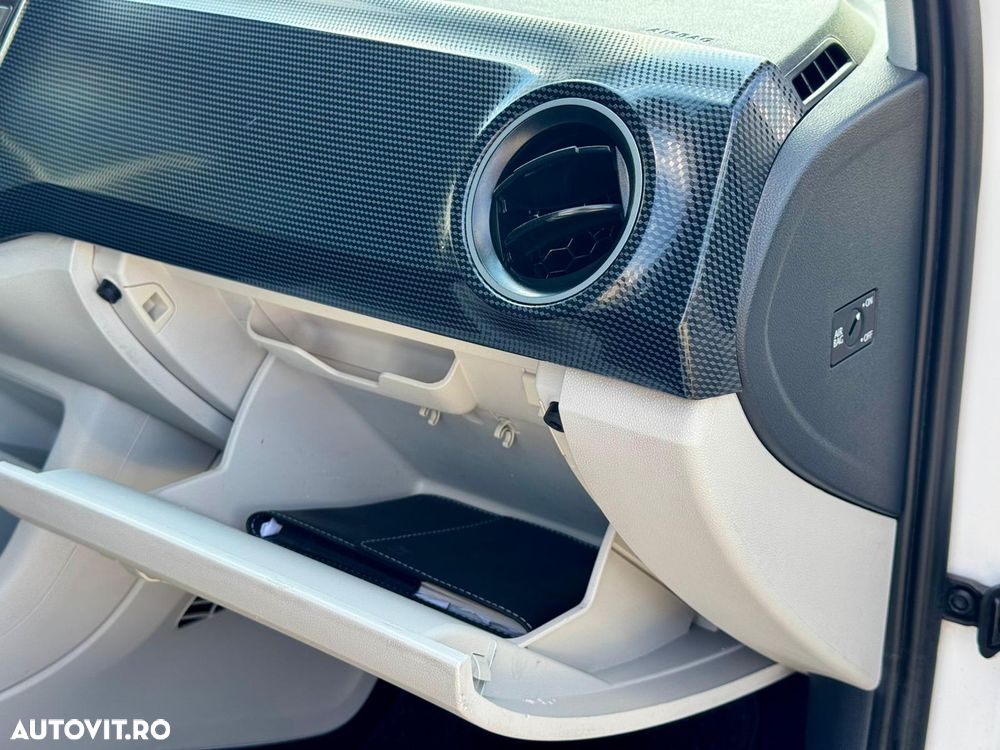 Volkswagen up! 1.0 White - 22