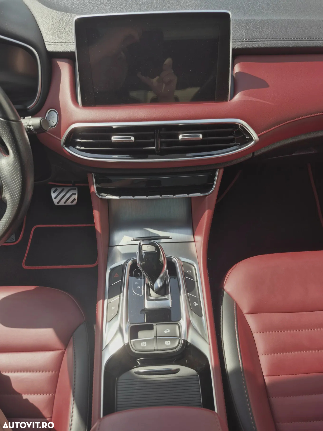 MG EHS 1.5T-GDI PHEV Luxury - 23