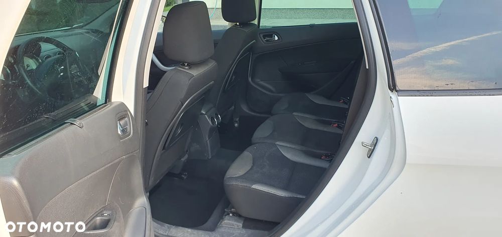 Peugeot 308 1.6 HDi Trendy - 6