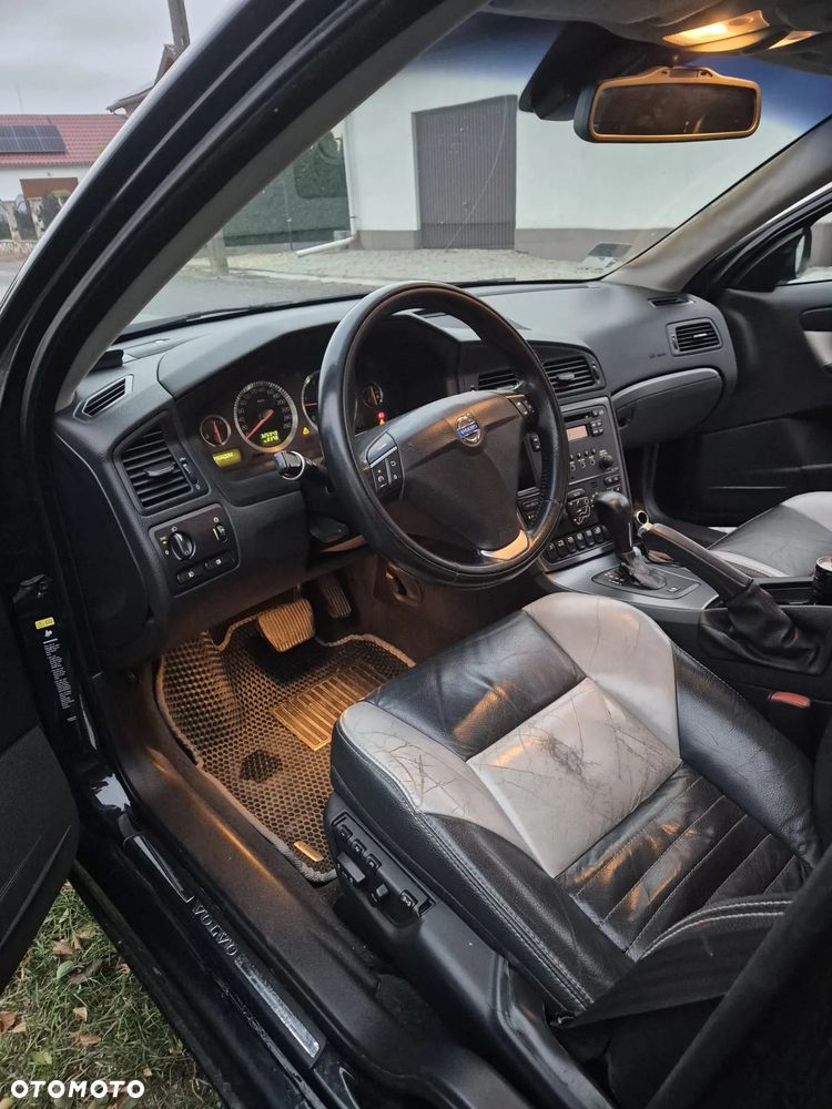 Volvo S60 2.4D5 Rubin - 11