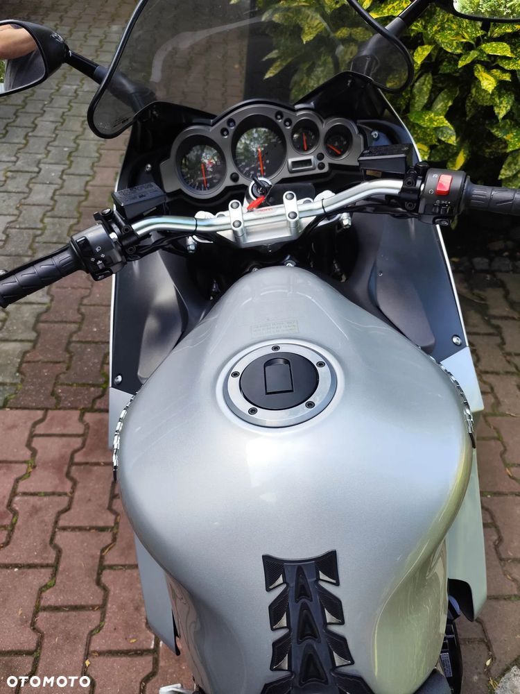Kawasaki ZZR - 25