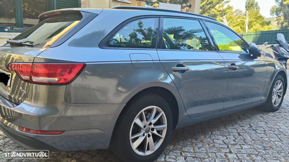Audi A4 2.0 TDI Advance - 2