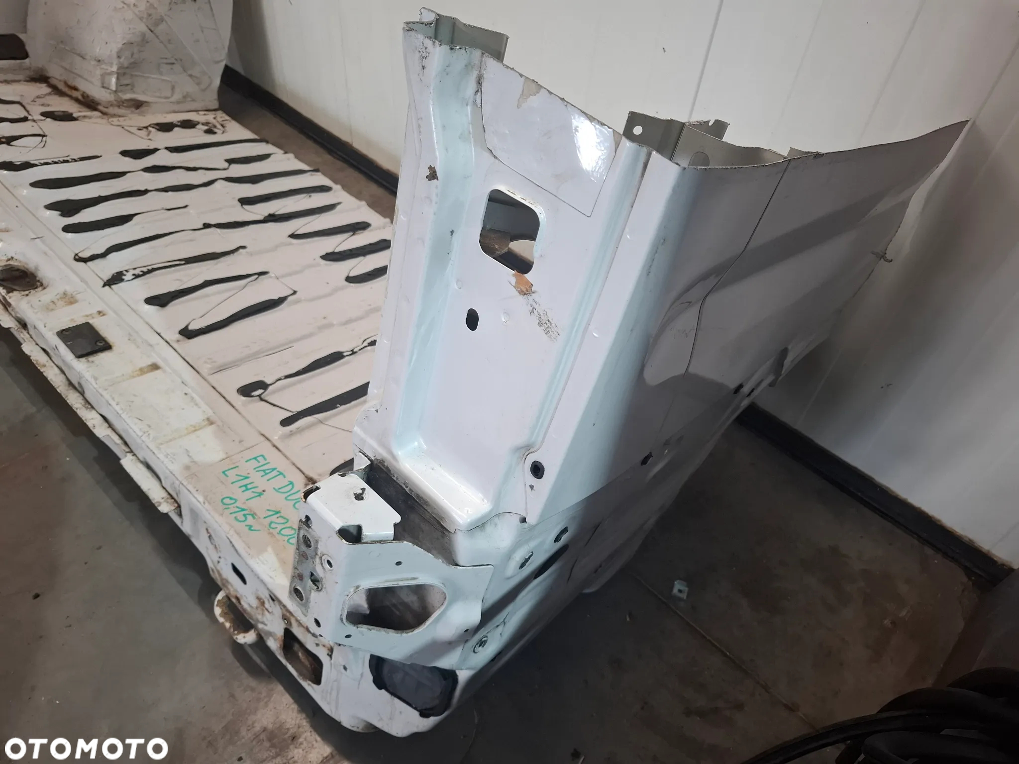 PAs tylny podłoga Fiat Ducato III Jumper Boxer L1H1 Rok 2015 - 2