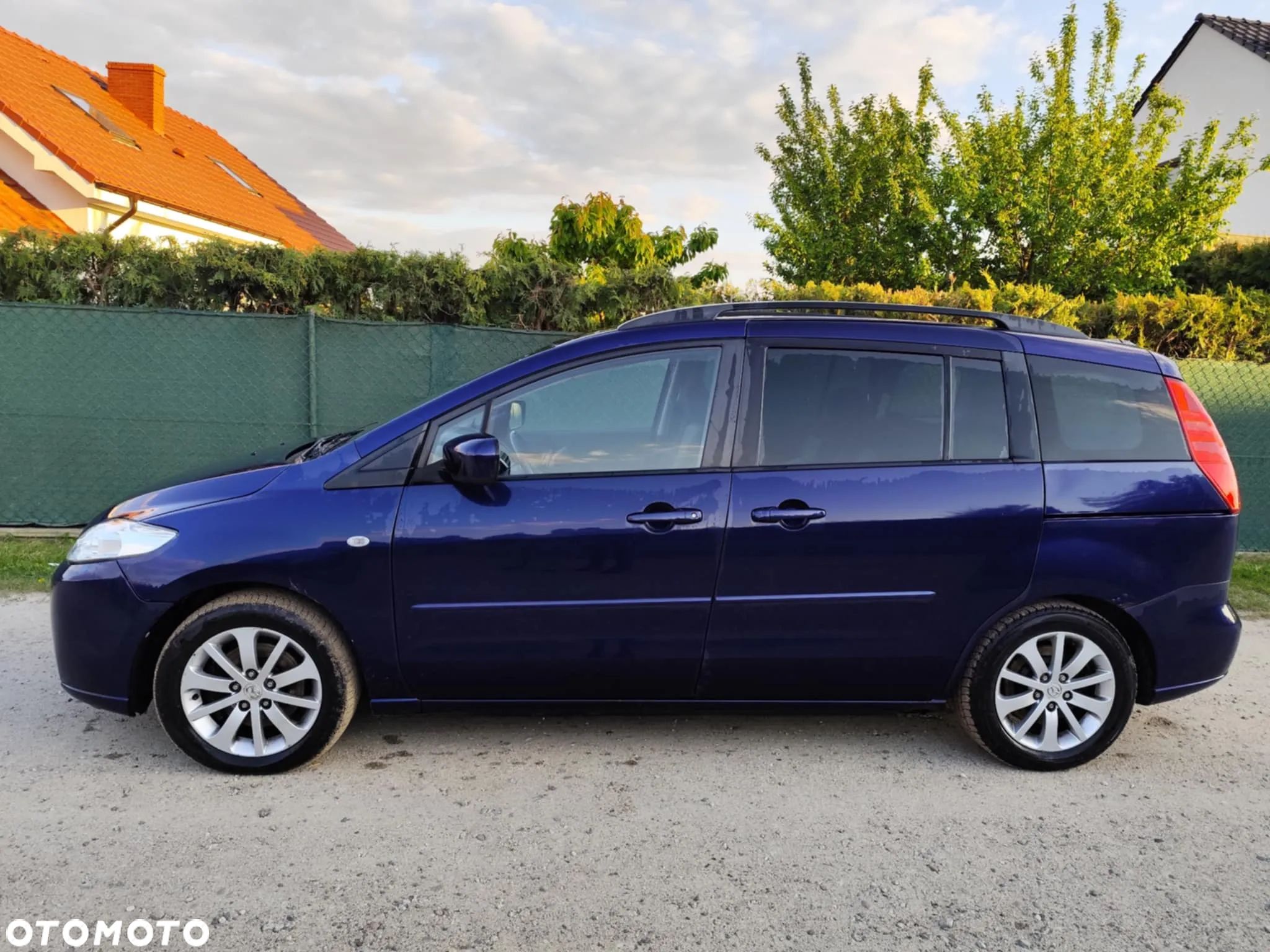 Mazda 5 - 1