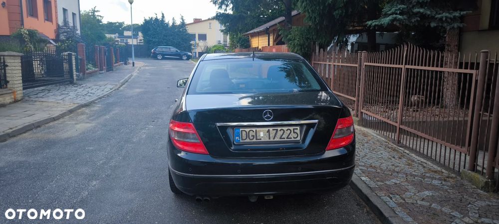 Mercedes-Benz Klasa C 200 CDI DPF Avantgarde - 7