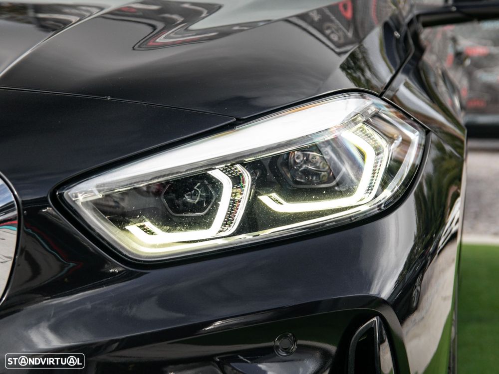 BMW 116 d Pack Desportivo M - 16