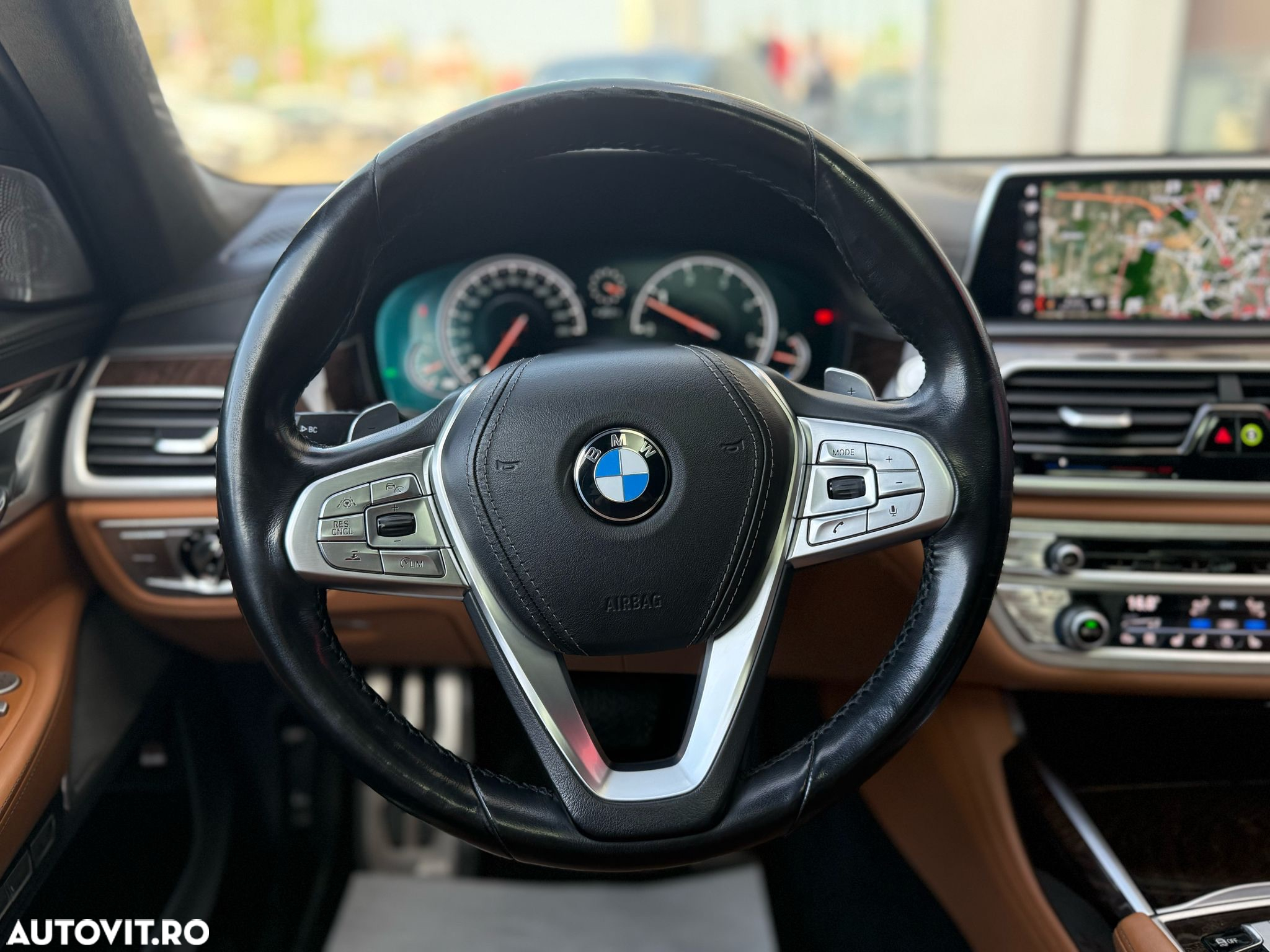 BMW Seria 7 750Ld xDrive - 34