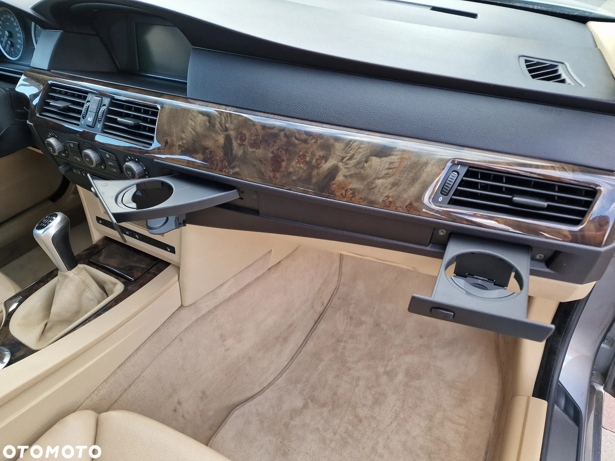 BMW Seria 5 530i - 11