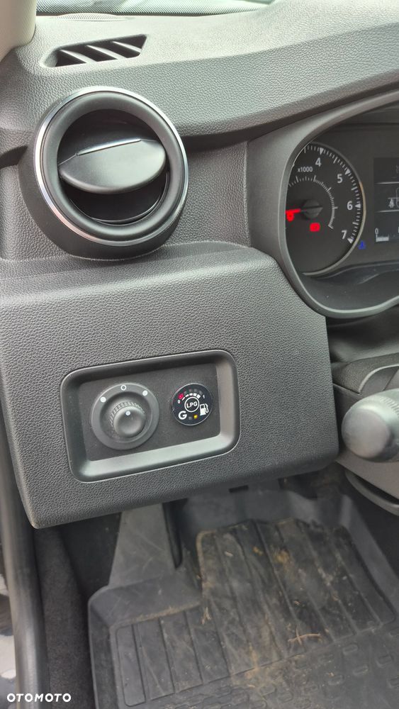 Dacia Duster SCe 115 2WD Comfort - 8