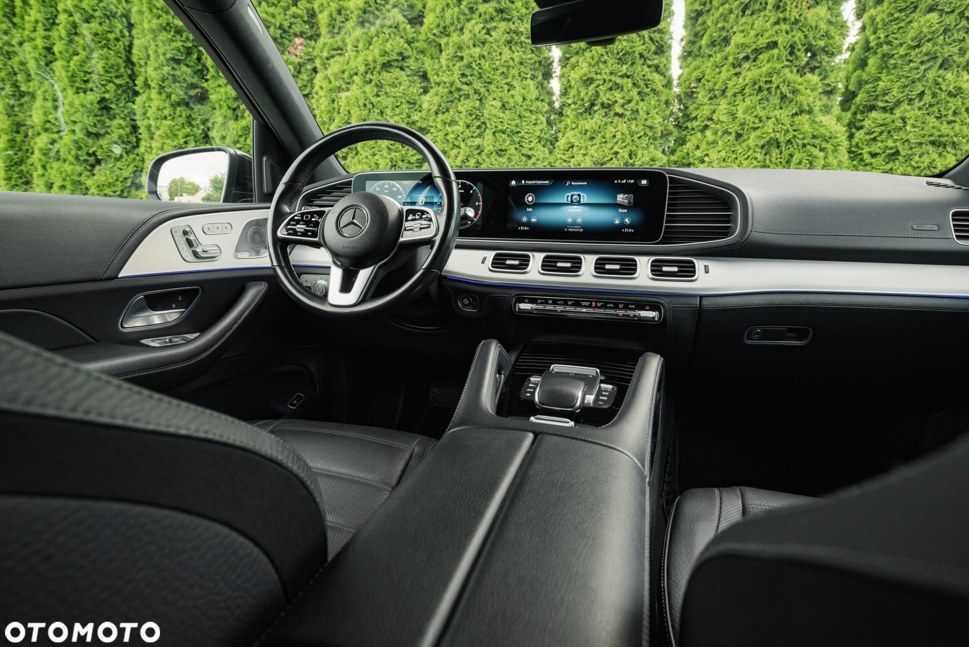 Mercedes-Benz GLE - 16