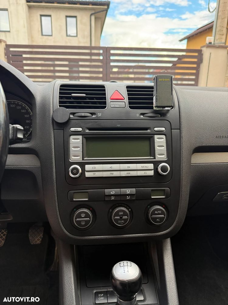 Volkswagen Golf 1.4 Comfortline - 21