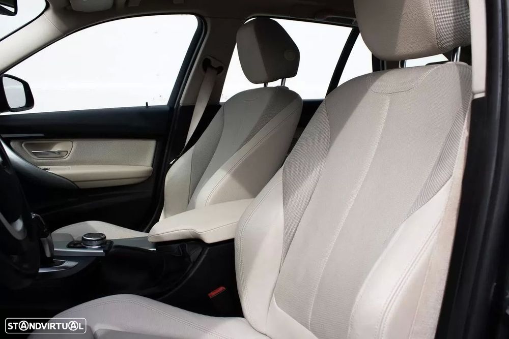 BMW 320 d ED Line Luxury Auto - 12