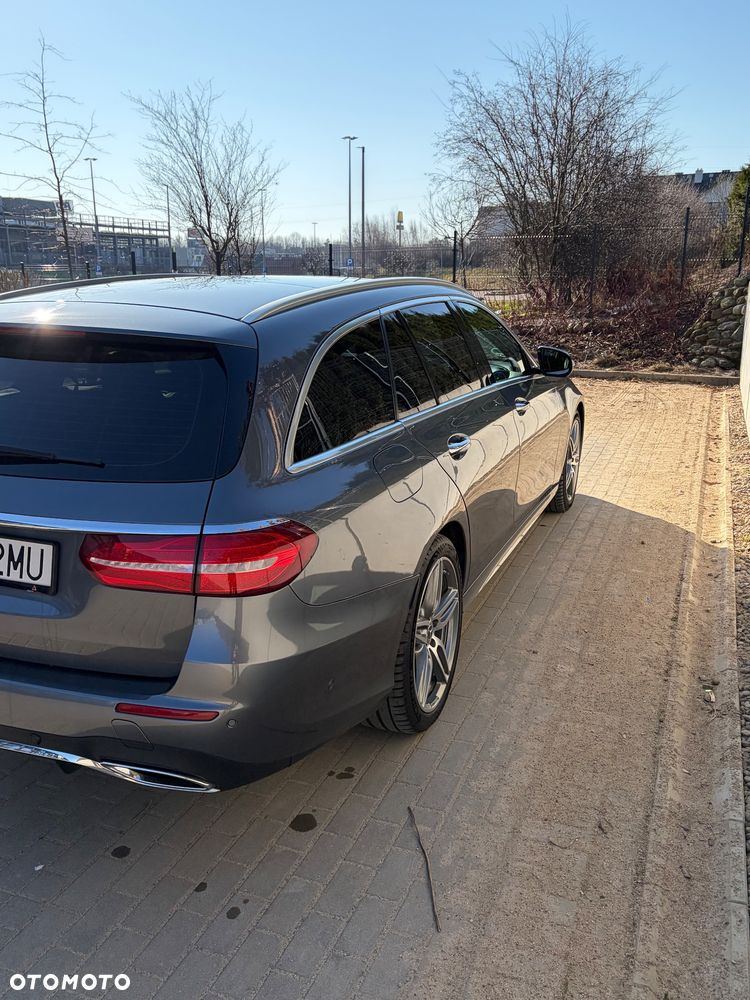 Mercedes-Benz Klasa E 220 d 9G-TRONIC AMG Line - 4