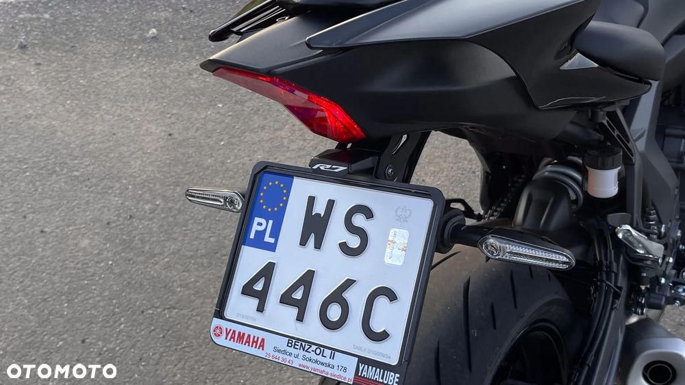 Yamaha R7 - 4