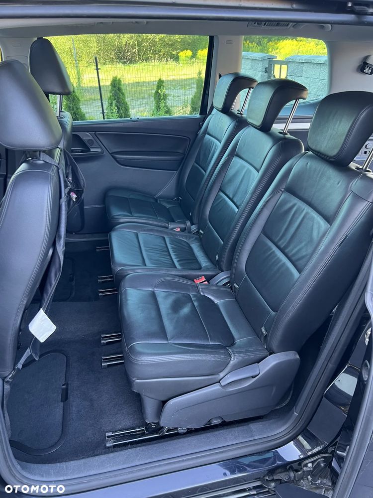 Volkswagen Sharan 2.0 TDI Highline DSG - 9