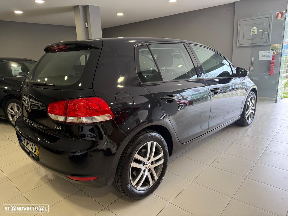 VW Golf 1.6 TDi Confortline - 12