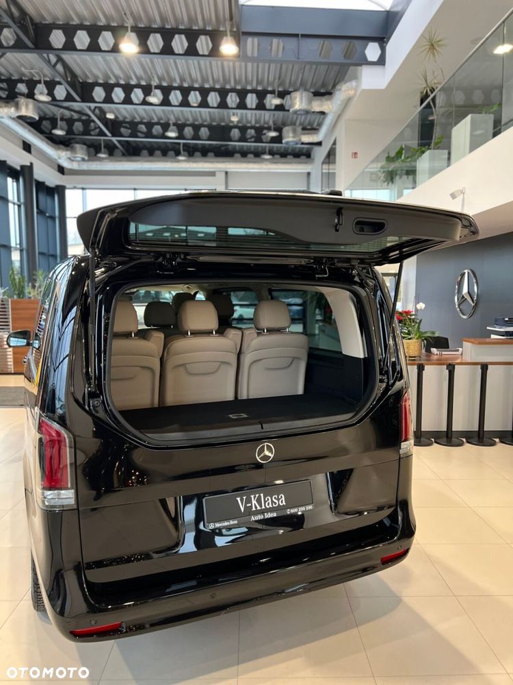 Mercedes-Benz Klasa V - 7