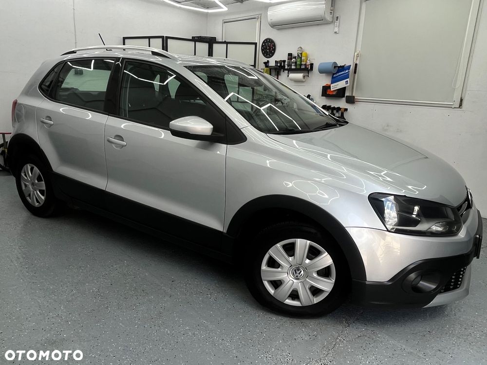 Volkswagen Polo Cross - 11