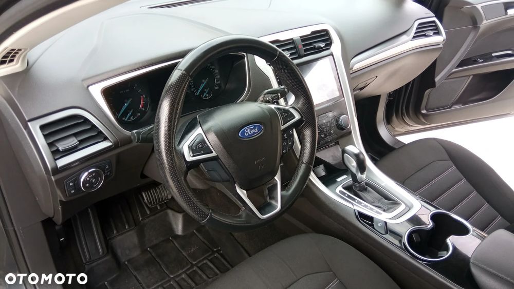 Ford Mondeo - 19