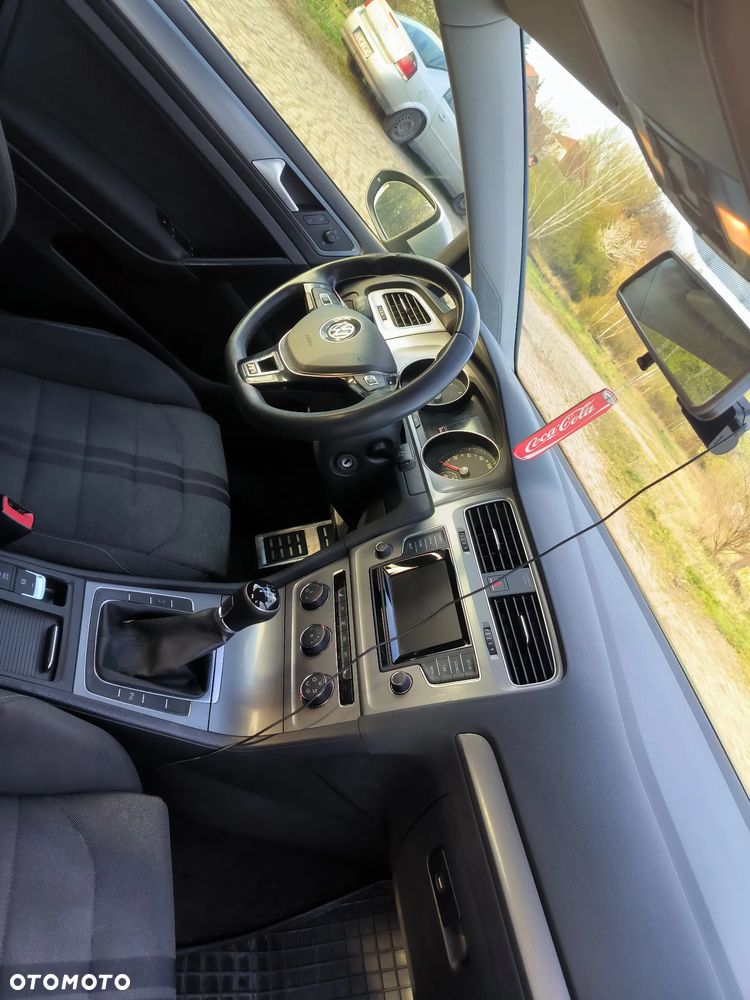Volkswagen Golf 1.6 TDI BMT Comfortline - 15