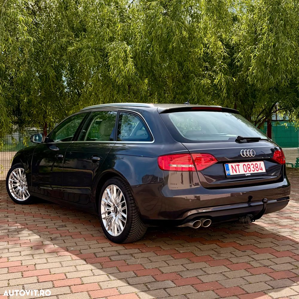 Audi A4 2.0 TDI ultra DPF Attraction - 10