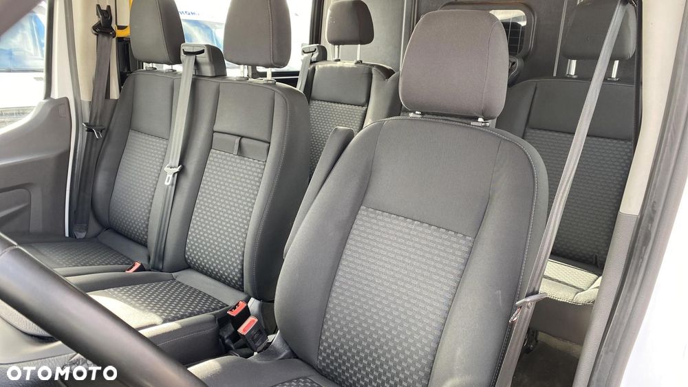 Ford Transit - 11